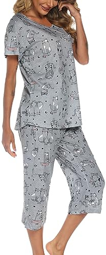 ENJOYNIGHT Schlafanzug Damen Kurz Pyjama Set Kurzarm Top und 3/4 Lang Hose | Baumwolle Zweiteilige Nachtwäsche, V-Ausschnitt Oberteil, 3/4 Schlafhose mit Elastischem Bund
