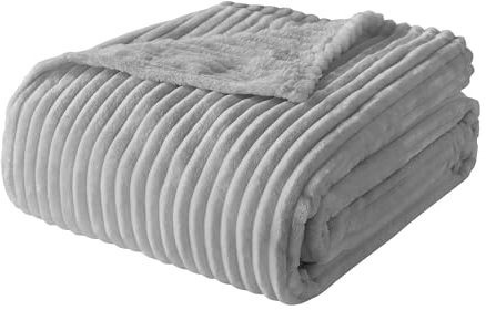 DJDEA Soft Fluffy Decke aus Mikrofaserflanell. Eine warme, Flauschige Kuscheldecke 150x200 cm Grau für kuschelige Betten und weiche Sofas