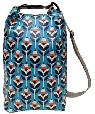 IKURI Drybag Trockentasche Rucksack Rolltop Wasserdicht aus Plane - Tasche für SUP, Surf, Kayak, Outdoor - Design Scandinavia