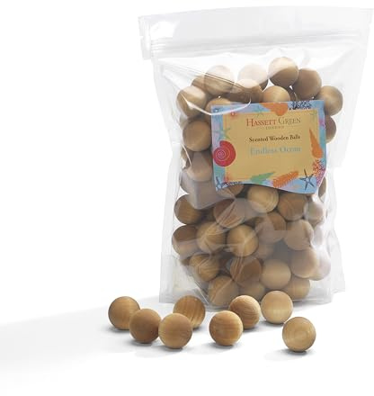 Hassett Green London - Endless Ocean - Scented Wooden Balls Pack of 100 - Alternative to Pot Pourri, Diffusers, Sachets and Drawer Liners