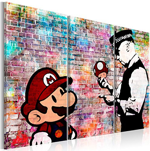 B&D XXL - Leinwand Bilder Banksy Super Mario Mushroom Cop 120x80 cm Vlies Leinwandbild 3 Teilig Kunstdruck modern Wandbilder XXL Wanddekoration Wohnzimmer Wand Bild - Street Art Graffiti Urban Ziegel