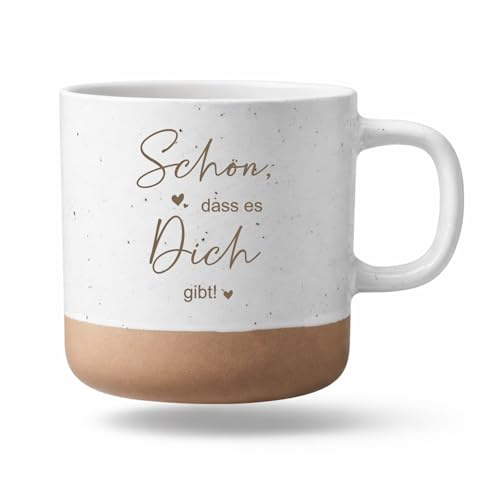 Bergliebe Keramiktasse Schön, dass es Dich gibt! | Liebevolle Tasse mit Spruch | Geschenk für Freundin, Mama, Schwester & Lieblingsmensch | 360 ml Pohmer Design (Schön, dass es Dich gibt!)