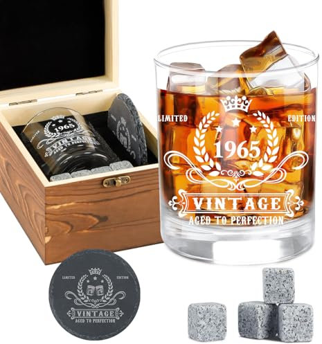 Amosking 60 Geburtstag Geschenke für Männer, Vintage 1965 Whiskey Glas Set, Holz Box, Whiskey Steine, Untersetzer, Grußkarte, Geburtstagsgeschenke Ideen für ihn, Mann, Papa