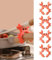 Bimhayuu Lot de 4 Repose Cuillère Cuisine, Support de Spatule en Forme de Crab, Porte Cuillere Cuisine Réglable en Silicone, Résistant à la Chaleur et Antidérapant (Rouge)