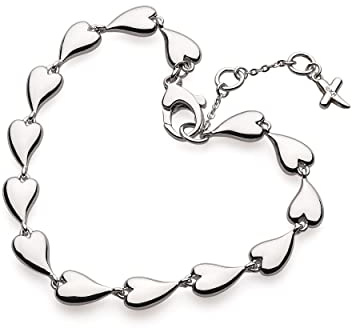 Kit Heath - Desire Kiss Linking Hearts Bracelet Symbolising love and connection, this Sterling Silver bracelet makes a meaningful gift or a personal keepsake