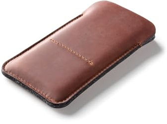 Crazy Horse Craft Handyhülle mit Kartenfach für iPhone 17 Pro Max | Zwei Größen: nacktes Handy oder eines in dünnem Cover; Handytasche aus Leder mit Fächern für Karten, innen weicher Wollfilz