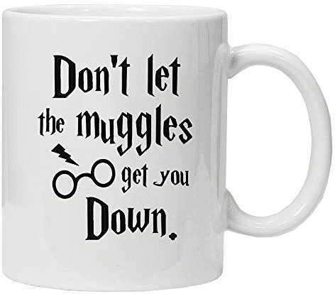 Muggles Kaffeetasse | Lustige Sprüche Tasse | Geschenk für Harry Potter Fans | Zauberhafte Teetasse für Büro & Zuhause | Keramik Becher für Kaffee & Tee