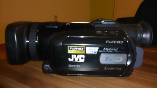 JVC GZ-HD7 HDD/SD Hybrid Camcorder (10fach Opt. Zoom, fullHD 1080i, 60GB Festplatte)