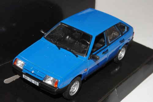 Nash Avtoprom Lada Samara Limousine Blau 1/43 Modell Auto mit individiuellem Wunschkennzeichen