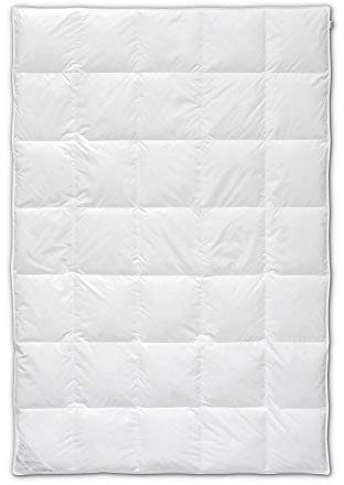 Böhmerwald Exclusiv Daunendecke, Allergikergeeignet, 100% Gänsedaunen, 135x200 cm, Weiß, Kassetten-Decke mit 4,0 cm Steg, Wärmeklasse Warm, für 16-18°C Raumtemperatur