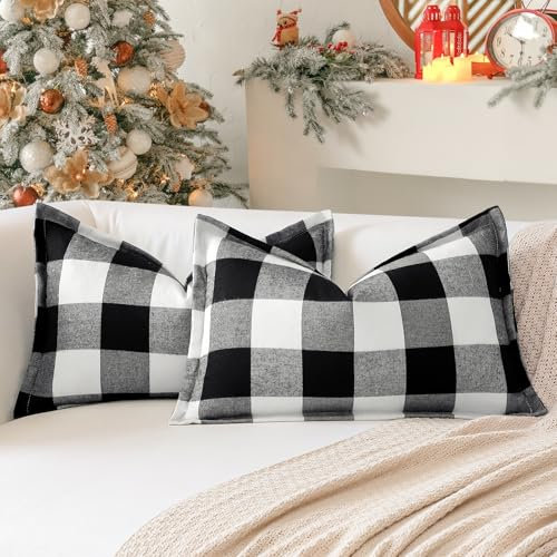 Sungeek 2er Set Weihnachten Tartan Kissenbezüge, Buffalo Plaid Dekorativ Zierkissenbezüge Kissenbezug Dekokissen Deko Bezug Kariert Kissenhülle für Sofa Schlafzimmer Wohnzimmer 30x50cm (Schwarz+Weiß)