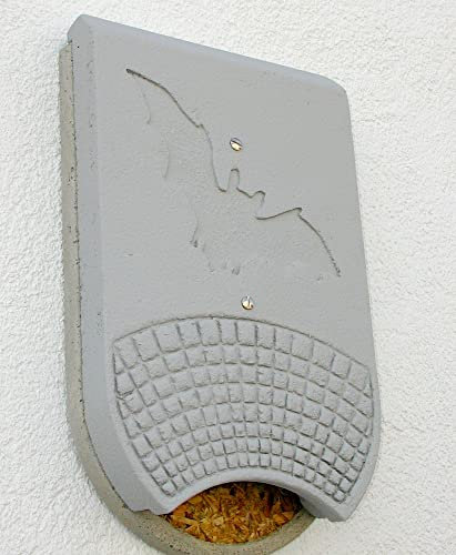 Schwegler Naturschutzprodukt Nistkasten Nisthöhle Kasten Höhle Nisthilfe Fledermaus-Fassadenquartier Typ 1FQ aus Holzbeton Höhe 60 cm