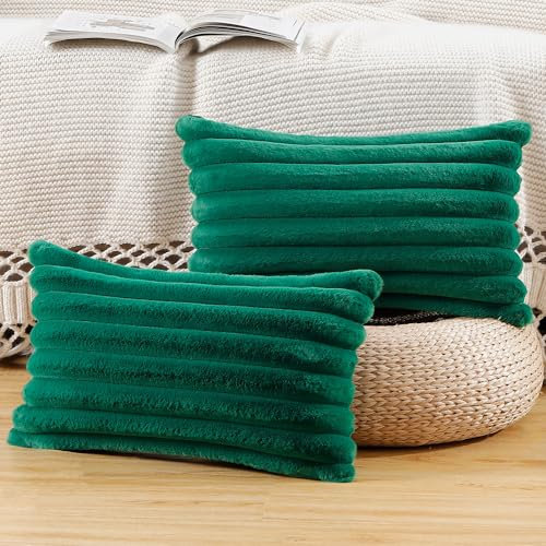 Madizz 2 Pezzi Federe in Lana Corta Velluto Copricuscini Morbido Decorativo Fodere per Cuscino Lusso Stile per Divano Camera da Letto Verde 30 x 50 cm