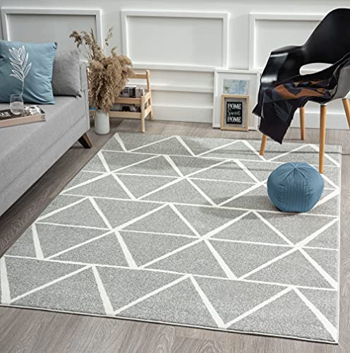the carpet Beat Moderner Weicher Designer Teppich, Weicher Flor, Pflegeleicht, Farbecht, Blickfang, Dreieck, Grau-Weiß, 160 x 220 cm