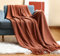 Hayisugal Wohndecke Weich Strick Wolldecke Quaste Boho Decke Kuscheldecke Sofadecke überwurf Decke für Couch Bett Sofa Stuhl, Karamell , 130 x 150cm