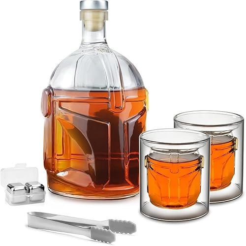 Whisky Bottle Carafe Decanter Set in Form eines Weltraumhelms (mit 2 Gläsern, 1 Ausgießer aus Edelstahl, 2 Whisky-Steine) Geeignet für Bourbon, Spirituosen, Scotch Whisky, Geburtstags- und Weihnachtsg