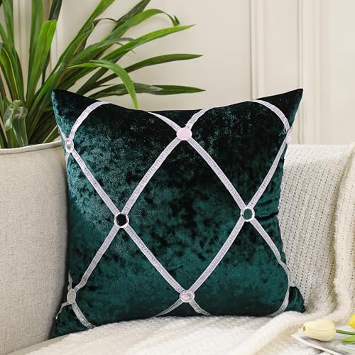 Anything 4 you Velvet Throw Pillow Covers Set of 2-45 x 45 cm (18 x 18 inch) Emerald Green Cushion Cover with Luxury Diamond Rhinestone Design,Invisible Zipper-Ideal for Living Room, Sofa & Bedroom