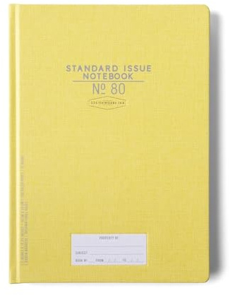 Designworks Ink Yellow Ocker Standard Issue Notizbuch Nr. 80 19 x 26 cm Jumbo Journal Notizbuch mit Stoffeinband, goldene Akzente, linierte Seiten, Lesebändchen für Arbeit, Schreiben, Journaling