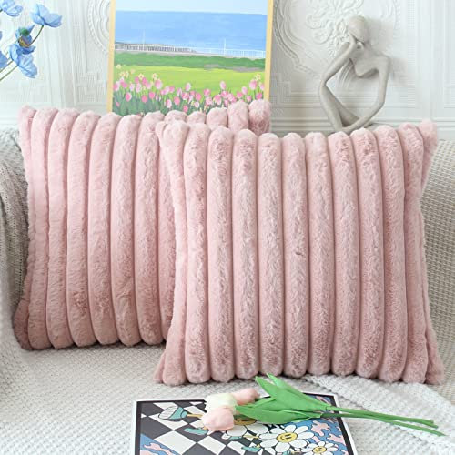 NIULAA Rosa Kissenbezug 45x45 2er Set Flauschig Plüsch Deko Kissenbezüge Weich Gestreift Pelz Kissenhülle Dekokissen Sofakissenbezug Luxus Sofakissen Zierkissenbezüge Wohnzimmer Sofa
