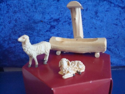 Krippenzubehör, Holzbrunnen natur mit 2 Schafe, Größe 10x4x8