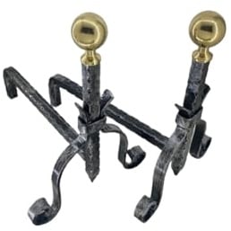Paire d'ailes en fer forgé avec boutons laiton cheminée porte bois cheminée
