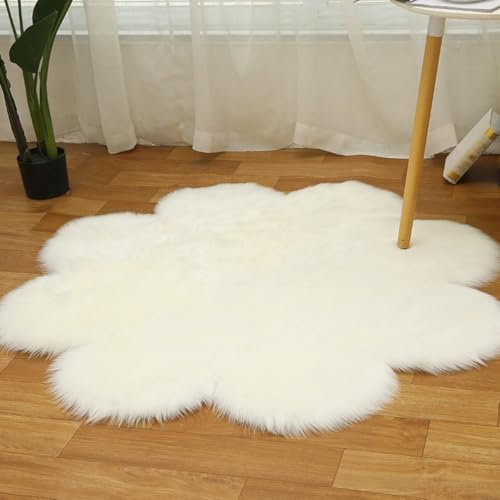 Tappeto in Finta Pelle di Pecora Shaggy Man Made in Lana Tappeto a Pelo Lungo Tappeti Imitazione Pelle di Pecora per Soggiorno Camera da Letto Divano Tappeti da Pavimento (60 cm,Bianco)