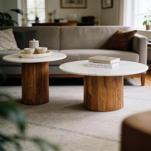 IDIMEX Couchtischset GANGA/YAMUNA mit Tischplatte aus Marmor, Weiß/Natur - Runder Beistelltisch im 2er Set, rundes Holzgestell aus Akazie, Wohnzimmertisch, Coffe Table