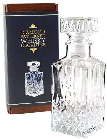 Kimm & Miller Classic Glass Whiskey Decanter with Stopper (900ml) - Diamond Pattern Cut Glass Style Finish - Luxury Whiskey Gift Sets for Men & Women