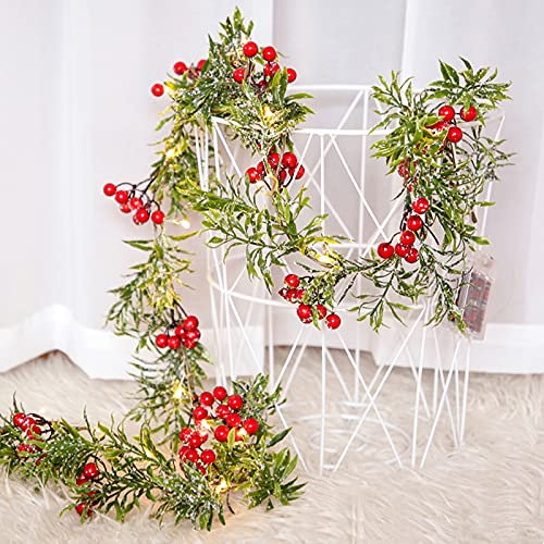 Beerengirlande, Tannengirlande mit Lichterkette, Girlande Weihnachten Beleuchtet, Kranz Weihnachten mit Beleuchtung, Stechpalme Tannenzapfen Rote Beeren Kiefernnadel Treppe Kamin Tischdekoration (A)