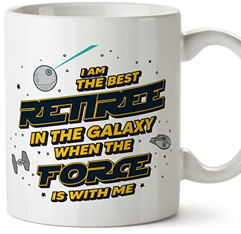 MUGFFINS Tazas para JUBILADA - En Inglés - Best in The Galaxy The Force is With Me - 11 oz / 330 ml - Regalo original y divertido