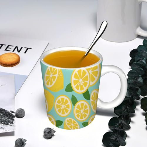 YOIUE Tasse aus Keramik - Große 11oz Tassen 330ml Kaffeetassen mit Henkel, 100% Handbemalt - Trinkgläser mit Griff - Weiß,stilisiertes Muster mit Zitronen. Saftige und reife Früchte in gelber Farbe.