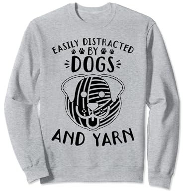 Lässt sich leicht von Hunden und Garn ablenken – Häkelliebhaber Sweatshirt
