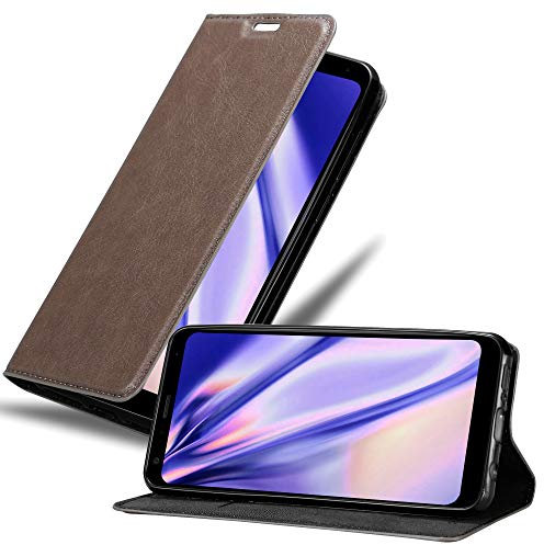 Cadorabo Hülle kompatibel mit LG Q7a aus Premium Kunst Leder Flip Klappbare Stoßfeste Magnetische [Standfunktion] [Kartenfächern] Cover Hülle für LG Q7a in Braun