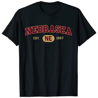 Nebraska - Klassischer College-Stil//COZY Nebraska im College-Stil T-Shirt