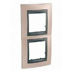 Plaque Schneider Unica Top - 2 Postes - 2 x 2 Modules - Verticale - Cuivre Onyx - Liseré Graphite