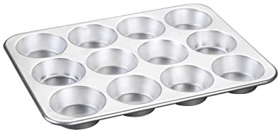 Nordic Ware Naturals 12 Cavity Muffin Pan, Cupcake Tray with Superior Heat Conductivity, Premium Bakeware for Evenly Browned Treats, Made in the USA, Silver
