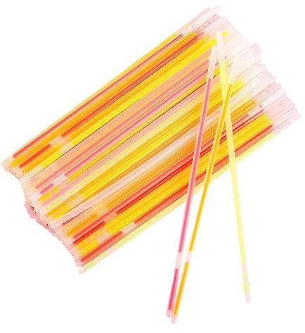 QUMIIRITY 100stücke Leuchtstäbe Für Camping Und Partys Flüssige Requisiten Für Junge Mädchen Glow Sticks Für Ostern Silvester Und Karneval Diy Leuchtende Dekorationen