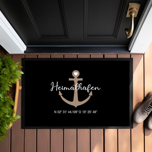 Manufaktur Liebevoll Fußmatte Personalisiert Namen Fussmatte Schmutzfangmatte Koordinaten Heimathafen Anker Teppich Geschenk Hochzeit Familie Geschenk Einzug Umzug Name (Heimathafen)