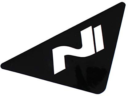 2er Set Folie Zuschnitt für Nebelschlussleuchte mit Ausschnitt in Logo Form Emblem Passgenau Selbstklebend Auto Aufkleber Schwarz (K082 Hatchback)