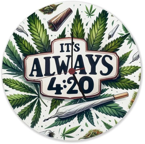 speecheese Marihuana Kiffer Wanduhr aus Alu mit Spruch Its Always 4:20 Die perfekte Cannabis-Uhrzeit für Entspannung