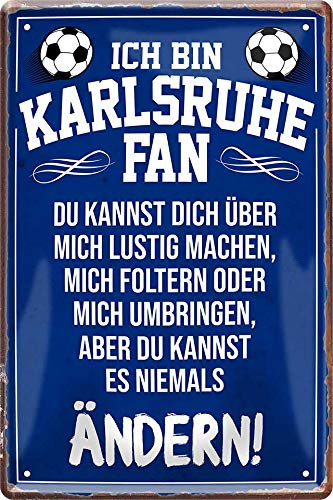 Blechschilder Hier wohnt EIN Karlsruhe Fan Deko Metallschild Schild Artikel Geschenk zum Geburtstag oder Weihnachten 20x30 cm