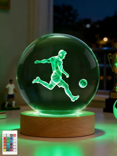 Ammonite Fußball-Kristallkugel, 16 wechselnde Farben mit Fernbedienung, USB-betriebene LED-Beleuchtung, Holzsockel, 80 mm, Kunstobjekt aus klarem Glas – als Geburtstagsgeschenk für Kinder