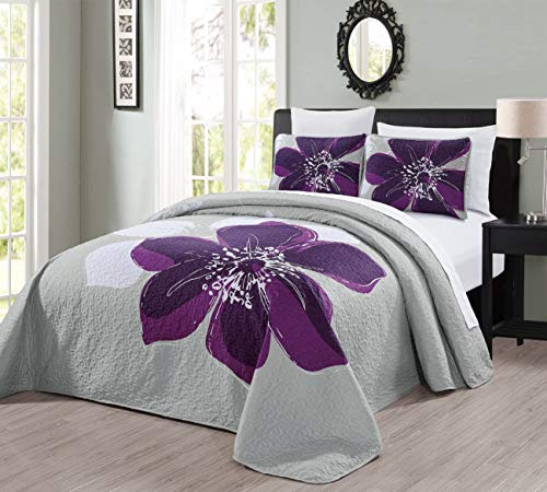 GrandLinen - 3-Piece Fine Printed Oversize (118 X 95) Quilt Set Reversible Bedspread Coverlet (California) Cal King Size Bed Cover (Dark Purple, Grey, White Hibiscus Floral)