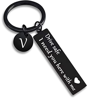 VICKHU Drive Safe Schlüsselanhänger für Freund, 26 Buchstaben, Geschenk für Freund zum Geburtstag, Weihnachten, Valentinstag, Schwarzer Buchstabe V, Security keychain