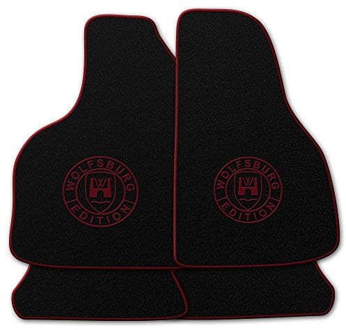 AUTOTEPPICH-Stylers Velours Schwarze Fußmatten passend für VW Golf 7 + 8 mit Logo Wolfsburg Edition WOB und Rand in Bordeaux