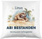 Herz & Heim® Personalisiertes Kissen 40 cm x 40 cm (L/B) mit witzigem Faultier Motiv/Bedruckt mit 2 Zeilen Wunschtext und einem Wunschnamen