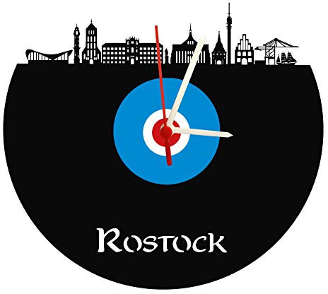 bigcopy e.K. Wanduhr Rostock Skyline, blau-weiß, Fußballuhr, hochwertige Acrylglasuhr Wanduhr mit Quarzwerk