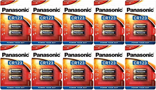 Scatola con 10 blister x2 batterie al litio CR123A / CR17345 Original Panas.