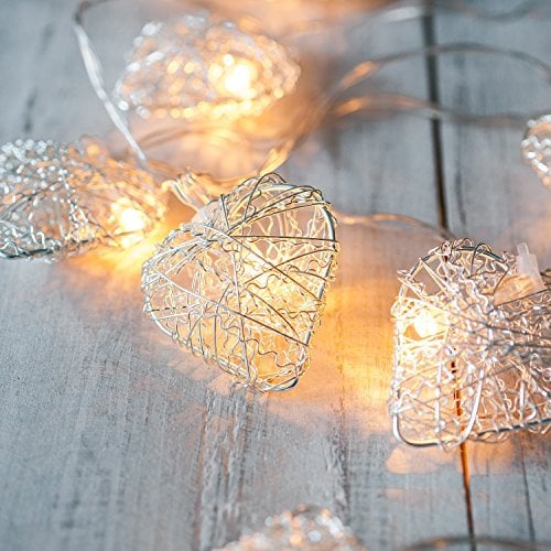 Lights4fun Metal Mesh Heart Shaped Fairy String Lights 10 Warm White LEDs Battery Operated with Timer 1.35m