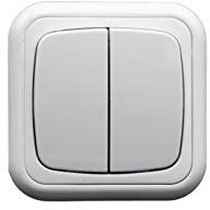 Doble interruptor de superficie 10A/250V, ideal para controlar luces y electrodomésticos en interiores.